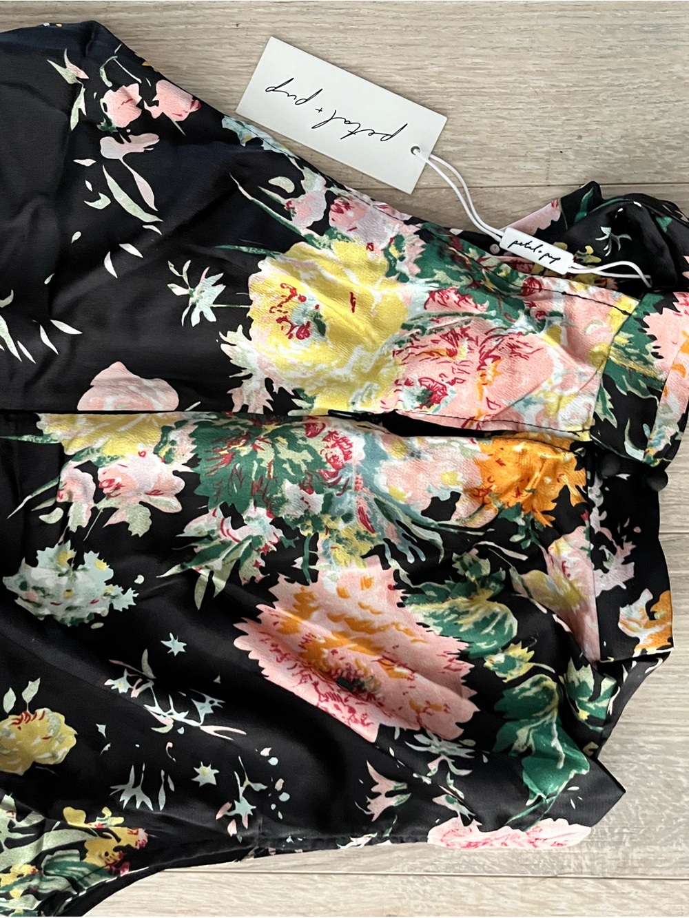 NWT Petal & Pup Women’s Anabelle Halter Neck Mini Dress Black Floral - Size L - Picture 8 of 8